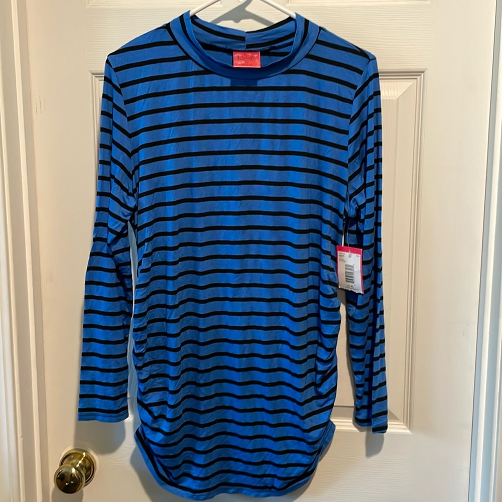 Maternity long sleeve top